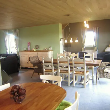 Cosy Holiday In Vodel E With Private Garden