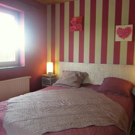 Cosy Holiday In Vodel E With Private Garden 叙里斯